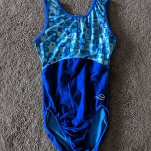 Size small dreamlight geometric leotard